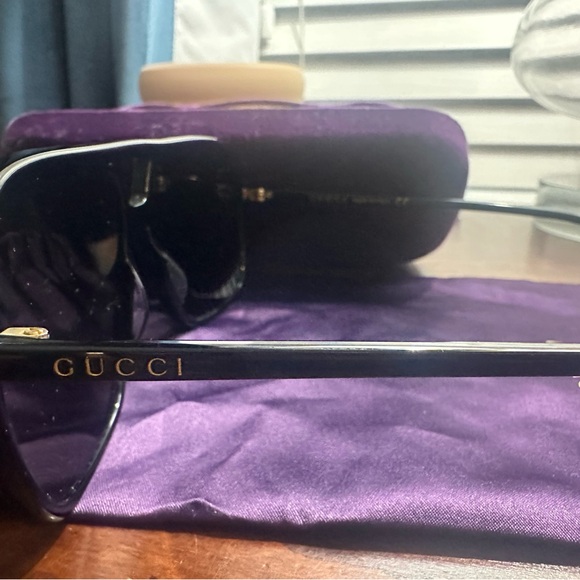 Gucci Black Aviator Sunglasses